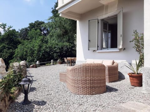 Villa Oreste, 4 bedroom period villa with view House in Como