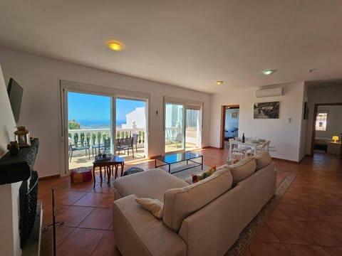 Villa with pool in the center of Mijas pueblo House in Mijas
