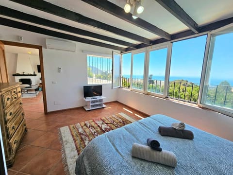 Villa with pool in the center of Mijas pueblo House in Mijas