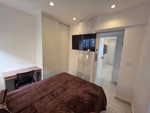 Lateral Mar lindo Copacabana Apartment in Rio de Janeiro