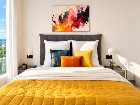 Bed, Bedroom