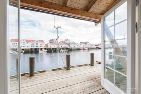 Patio, View (from property/room), Balcony/Terrace, Sea view