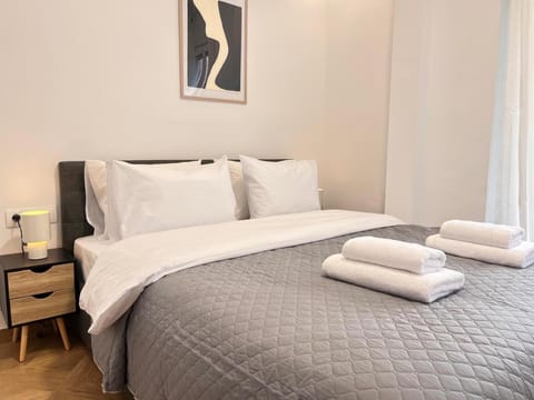 Urban Lion Residences Apartment in Athens