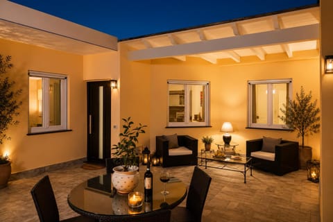 Patio, Night, Seating area, Dining area