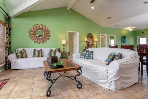 Beach Break - 105 Tristan Ct House in Dauphin Island