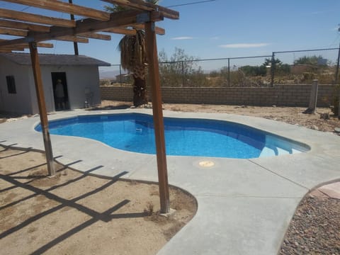 Pool view, Swimming pool
