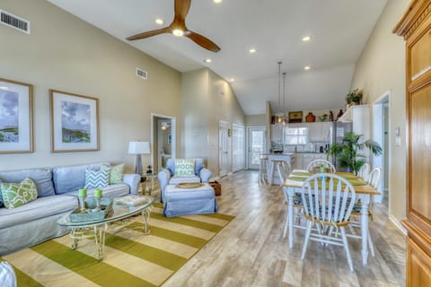 Beach Music - 100-A Shell Ct House in Dauphin Island