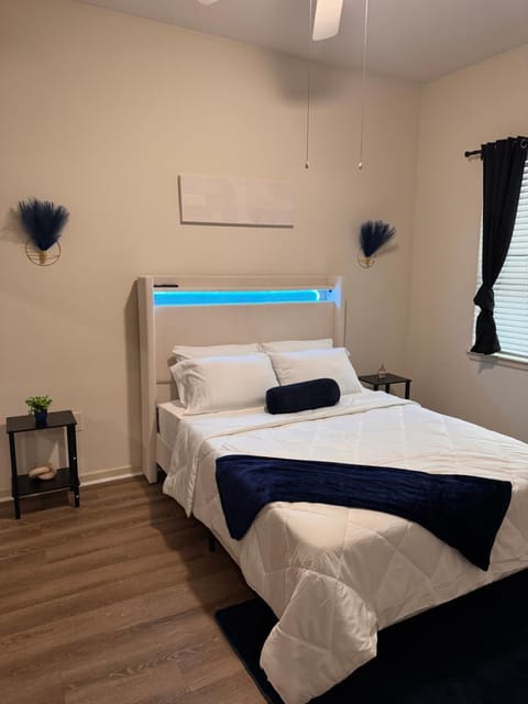 The Blues Retreat coffee station & free parking Apartment in Brookhaven