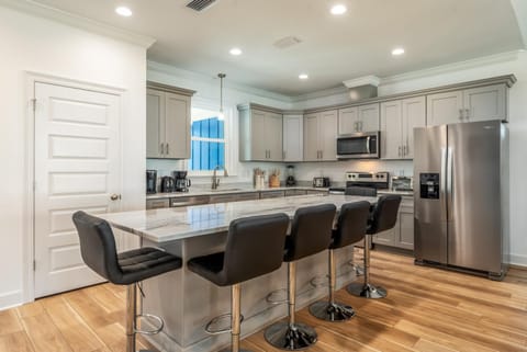 Blue Heaven - 107 Ryan Ct House in Dauphin Island