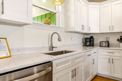 Breeze Away - 2525 Bienville Blvd House in Dauphin Island