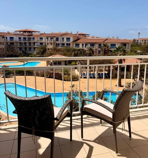 Balcony/Terrace, Pool view, Swimming pool