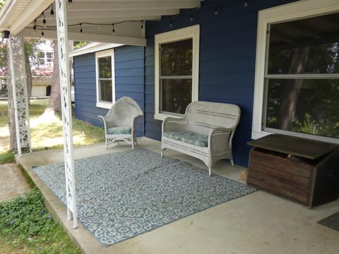 Cranberry Cottage on Torch Lake House in Torch Lake