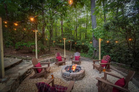 Golden Ridge Lodge - Hot Tub - Games - Mtn Views House in Helen