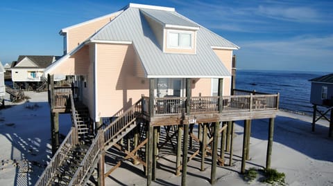 Kowabunga - 102 Shell Ct House in Dauphin Island