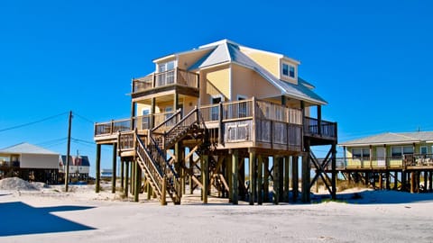 Kowabunga - 102 Shell Ct House in Dauphin Island