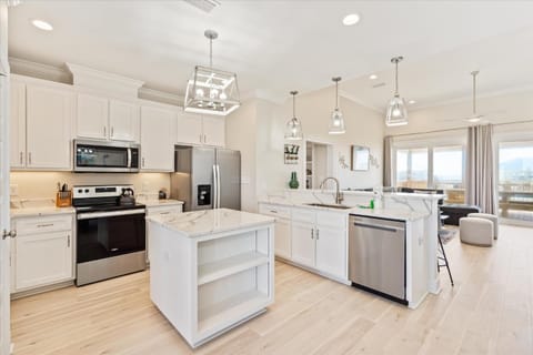 Purple Paradise - 2536 Bienville Blvd House in Dauphin Island