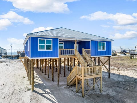 Purple Waves - 2608 Bienville Blvd House in Dauphin Island