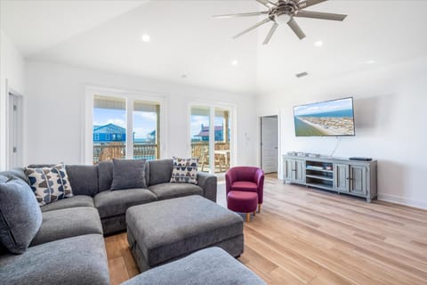 Purple Waves - 2608 Bienville Blvd House in Dauphin Island