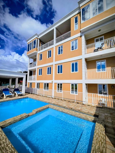 Property building, Swimming pool