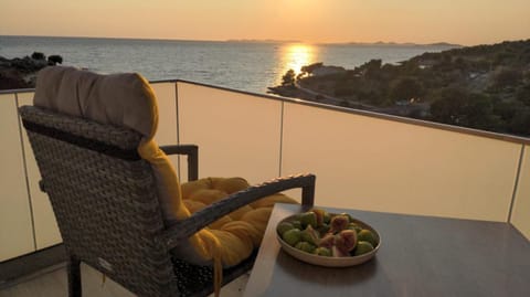 View (from property/room), Balcony/Terrace, Sunset