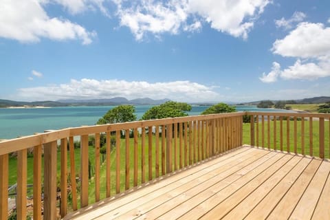 Upstairs 1-3 Bdr Apartment at ONEPU MOANA Holiday Home Apartment in Northland