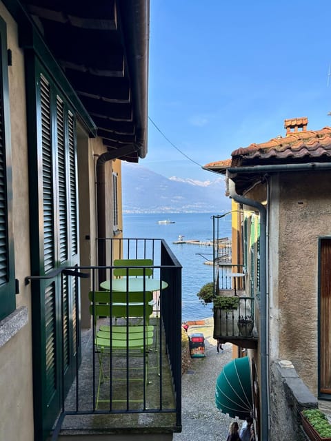 View (from property/room), View (from property/room), Balcony/Terrace