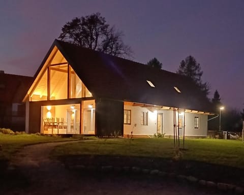Property building, Night