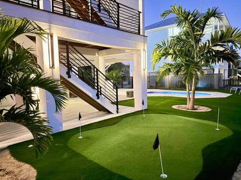 Chateau Bleu 2026 Luxury Rooftop Deck Gulf View House in Estero Island