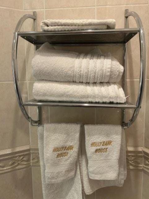 Hollybank House Bed and Breakfast Bed and Breakfast in Dublin