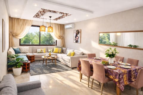 Living room, Seating area, Dining area