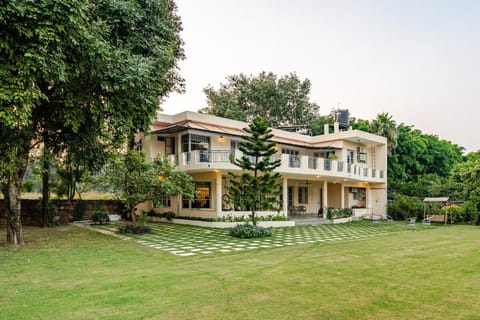Property building, Natural landscape, Garden, Garden view