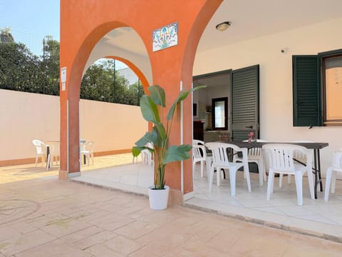 Property building, Inner courtyard view