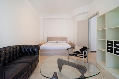 Large Apartment in Rho Fiera - Up to 8 Guests Apartment in Rho