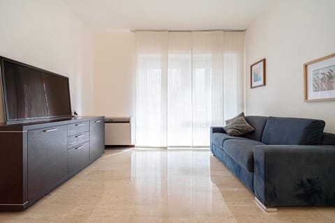 Large Apartment in Rho Fiera - Up to 8 Guests Apartment in Rho