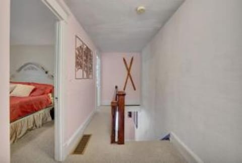 Area and facilities, Area and facilities