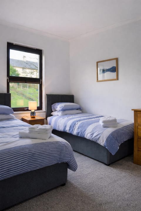 Misty Isles View Apartment in Portree