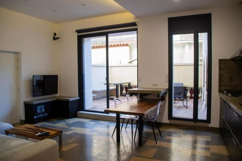 TV and multimedia, Dining area