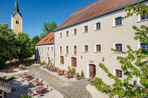Property building, Balcony/Terrace