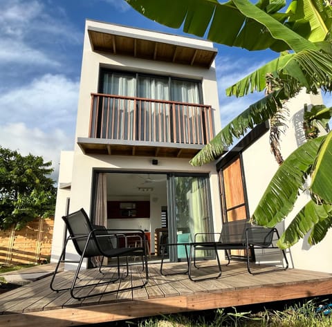 Property building, Patio