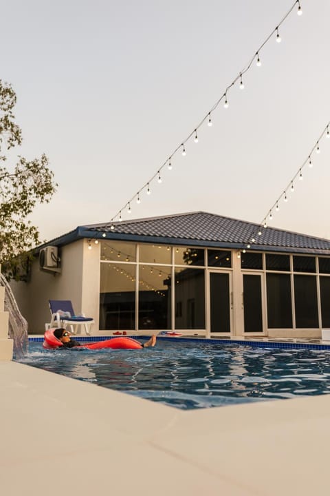Pool view, Swimming pool