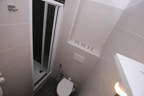 Rooms Monteverde Bed and Breakfast in Rome