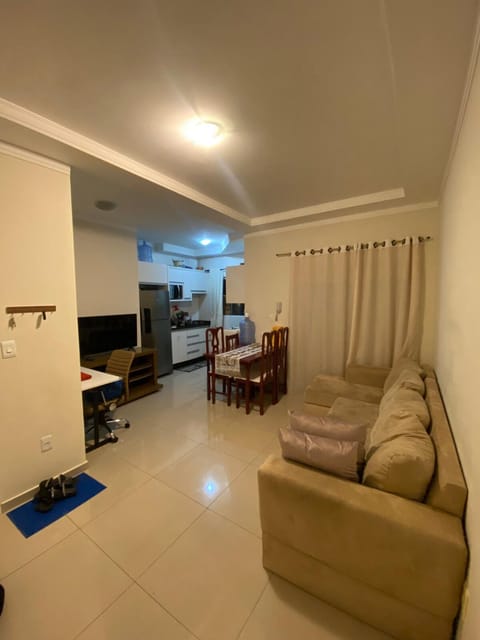 TV and multimedia, Kitchen or kitchenette, Living room, Seating area, Dining area