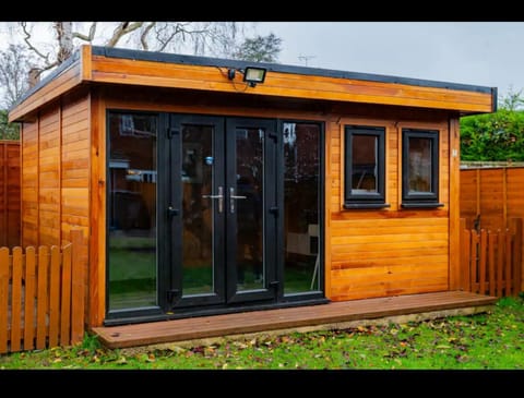 Hearth-centered Apartment in Stroud