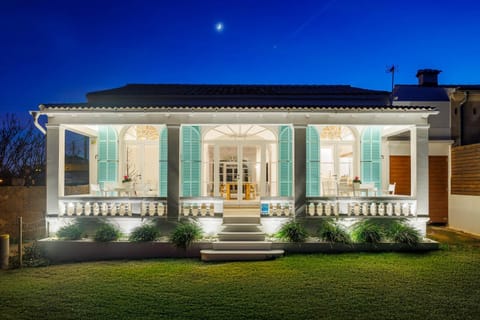 Property building, Facade/entrance, Night, Garden, Garden view