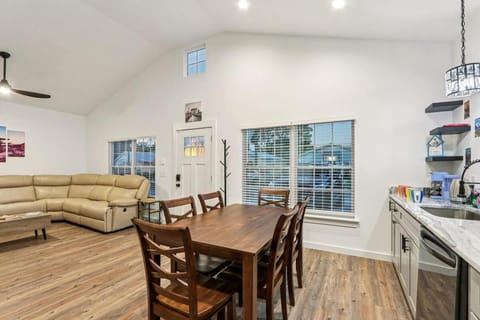 Oasis Purple House in Saint Augustine