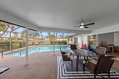 4BR Waterfront Home w Heated Pool Private Dock House in Cypress Lake