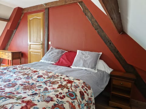 Maison Le Thuau House in Le Mans