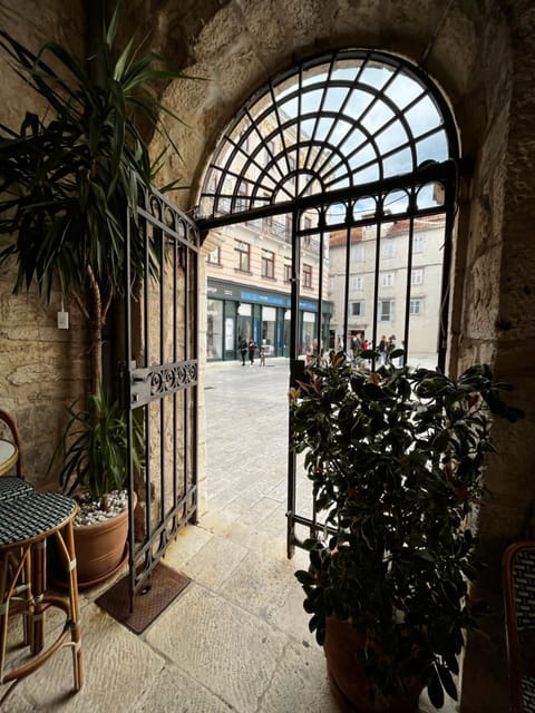 Inner courtyard view