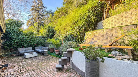 Charming 4-Bedroom Home Near Bel Air - BG - WW Villa in Westwood