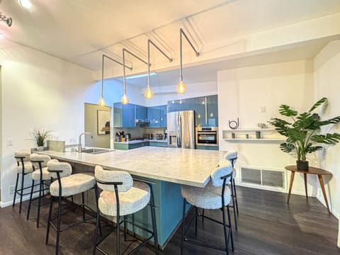 Charming 4-Bedroom Home Near Bel Air - BG - WW Villa in Westwood